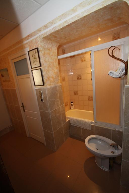El Recer Hotel Sant Pau d'Ordal Bagian luar foto